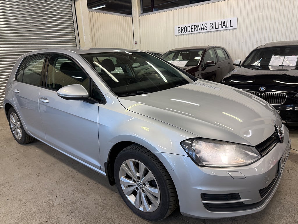 Volkswagen Golf 1.6 TDI DPF BMT 4Motion Masters/ Ny-kamrem/ Frontassist