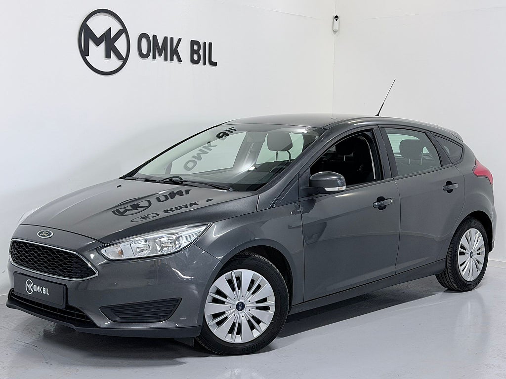 Ford Focus 1.0 EcoBoost Euro 6 /Nyservat / Nybesiktat