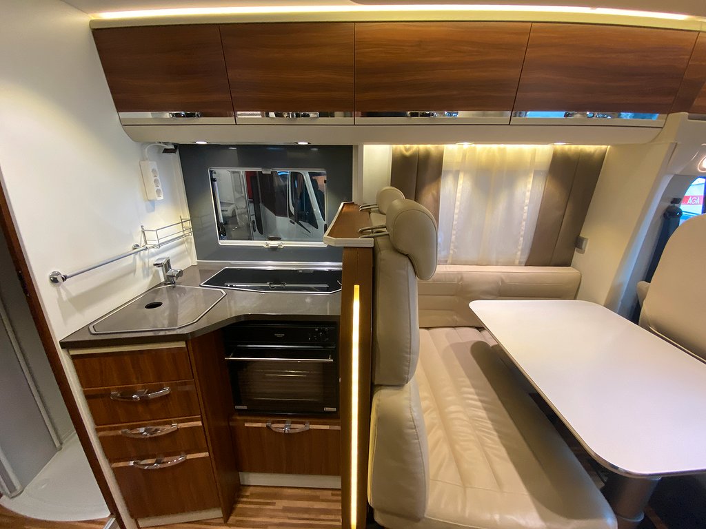Adria Coral Supreme S 670 SL / ALDE / Dragkrok / Fint skick! - Adria