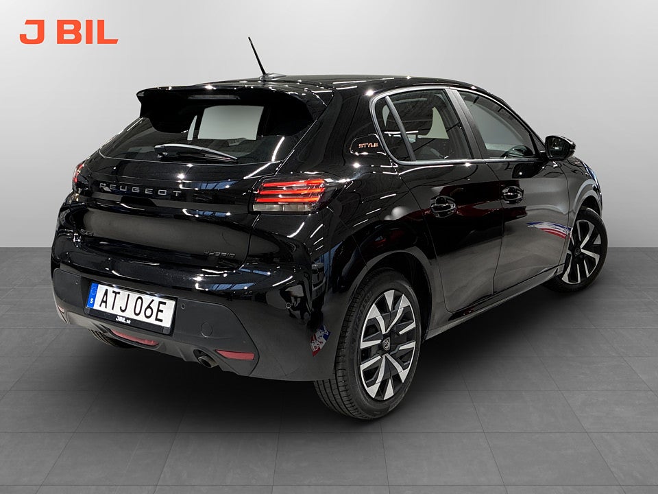 Bild på Peugeot 208 Style Hybrid 100hk Aut CARPLAY BACKSENSORER
