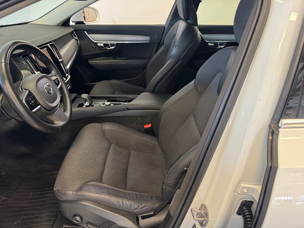 Volvo V90 2023 - miniatyr 6