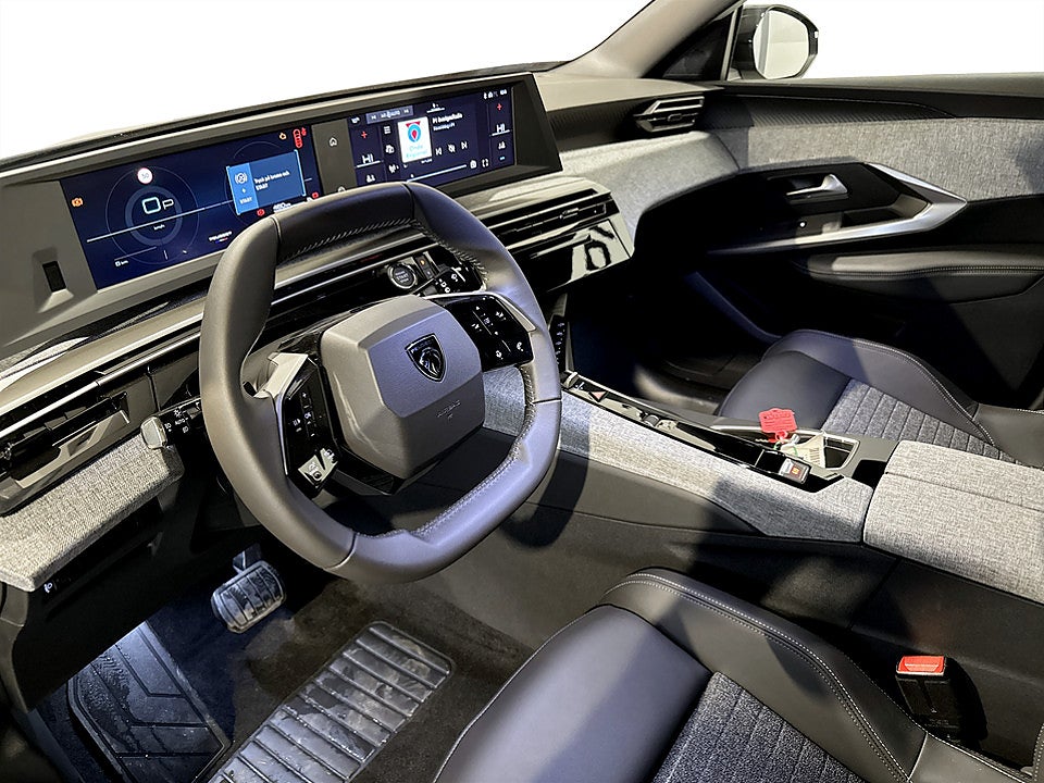 Bild på Peugeot 5008 Allure Hybrid 136hk - DEMO