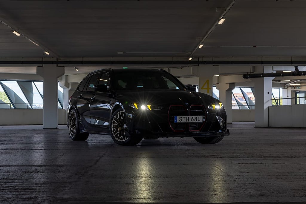 BMW M3 CS Touring