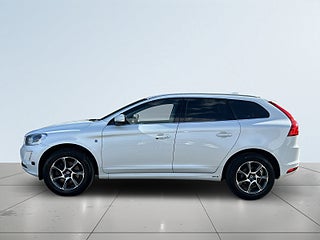 Volvo XC60 D4 AWD Ocean Race 1Ägare/S&V-däck/M-värm/Sensorer/Skinn – bild 4