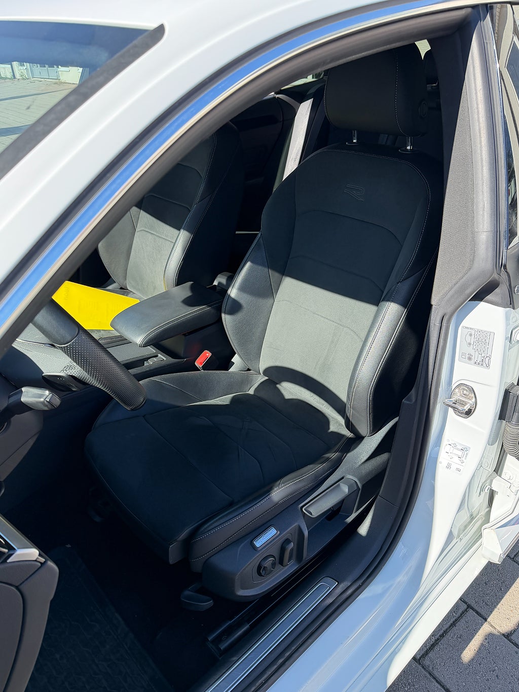Volkswagen Arteon 2.0 TDI 4Motion R-Line 200 hk