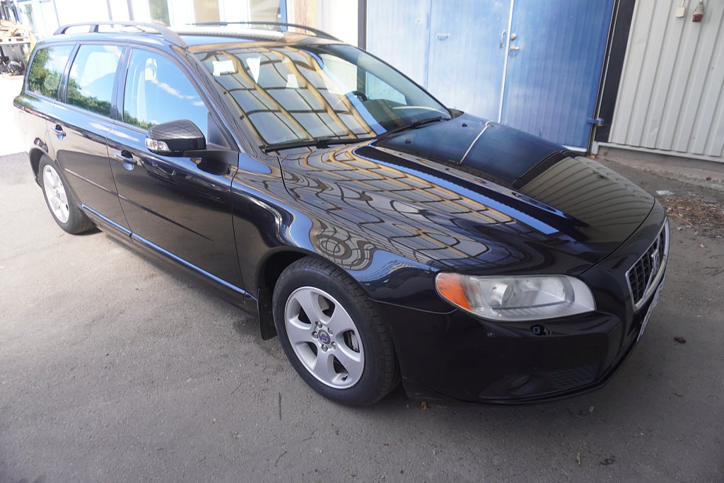 Volvo V70 2.5FT Momentum Euro 4