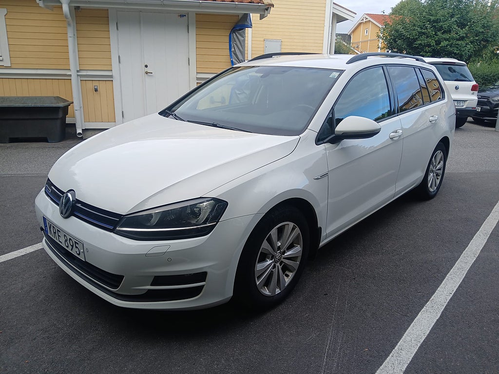 Volkswagen Golf I Sportscombi 1.4  Bensin-TGI bakkamera  Skinn Euro 6