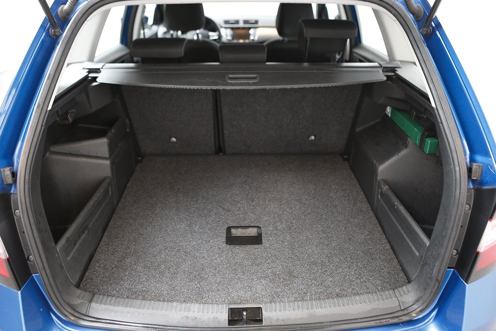 Skoda Fabia 1,2 TSI 90hk Style Combi Motorvärmare 2016