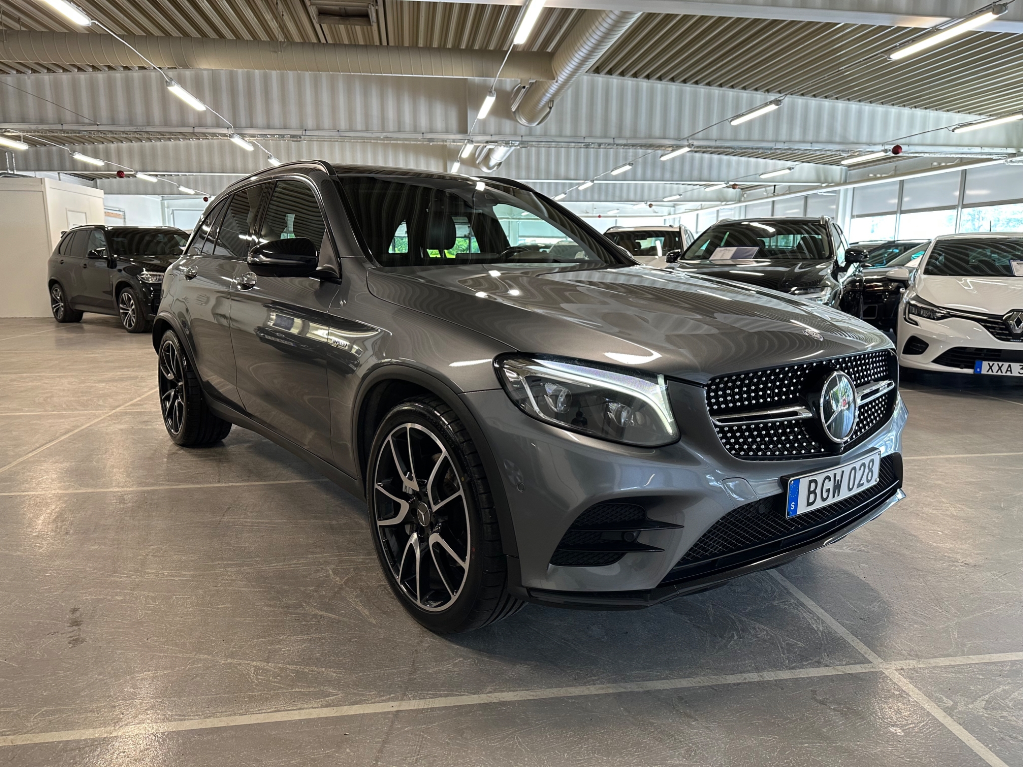 Mercedes-Benz GLC 2017, bild 2/54