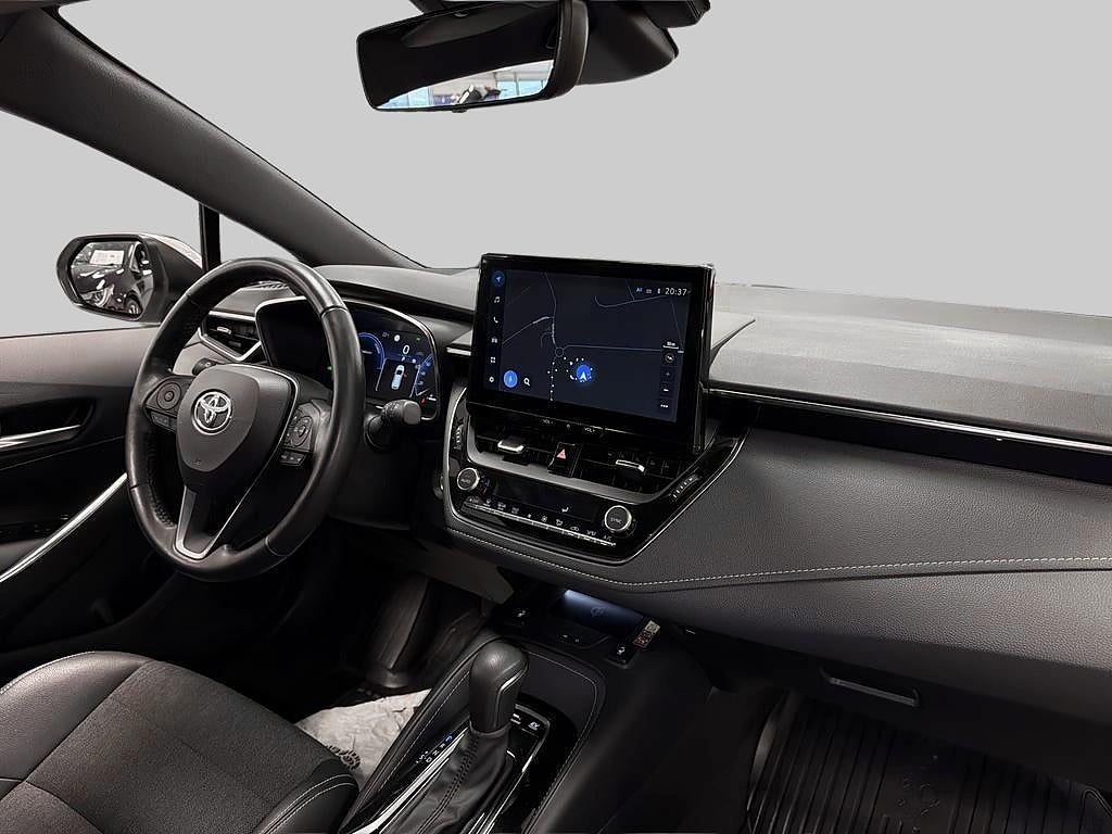 Toyota Corolla 2023 - miniatyr 6