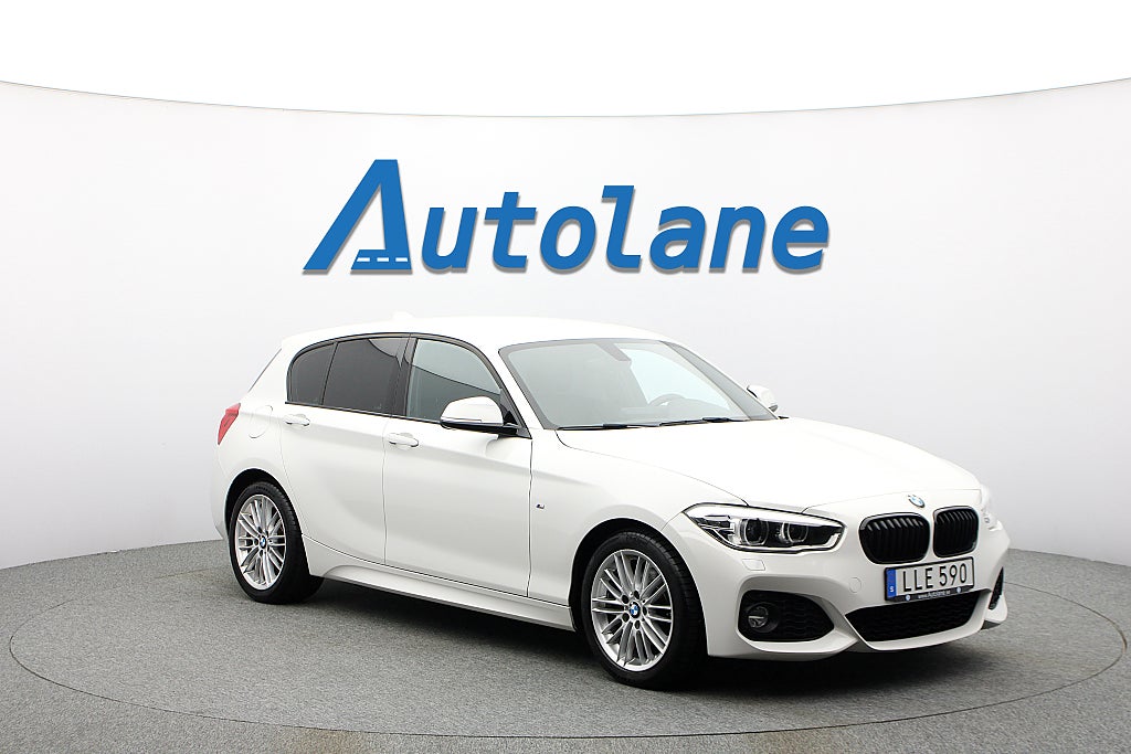BMW 120i Automat M Sport, Shadow, Sensorer, Skinn 184hk