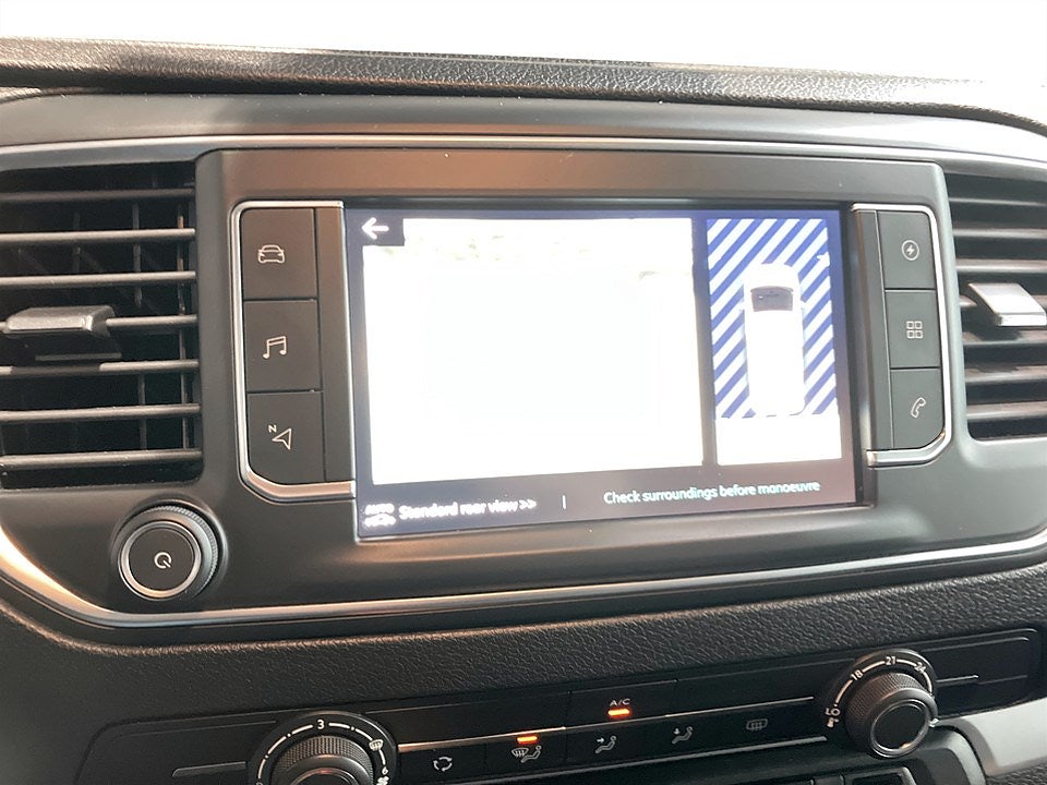 Bild på Citroën ë-Spacetourer Feel 75kWh 136hk L3 - 9-SITS, B-KAMERA