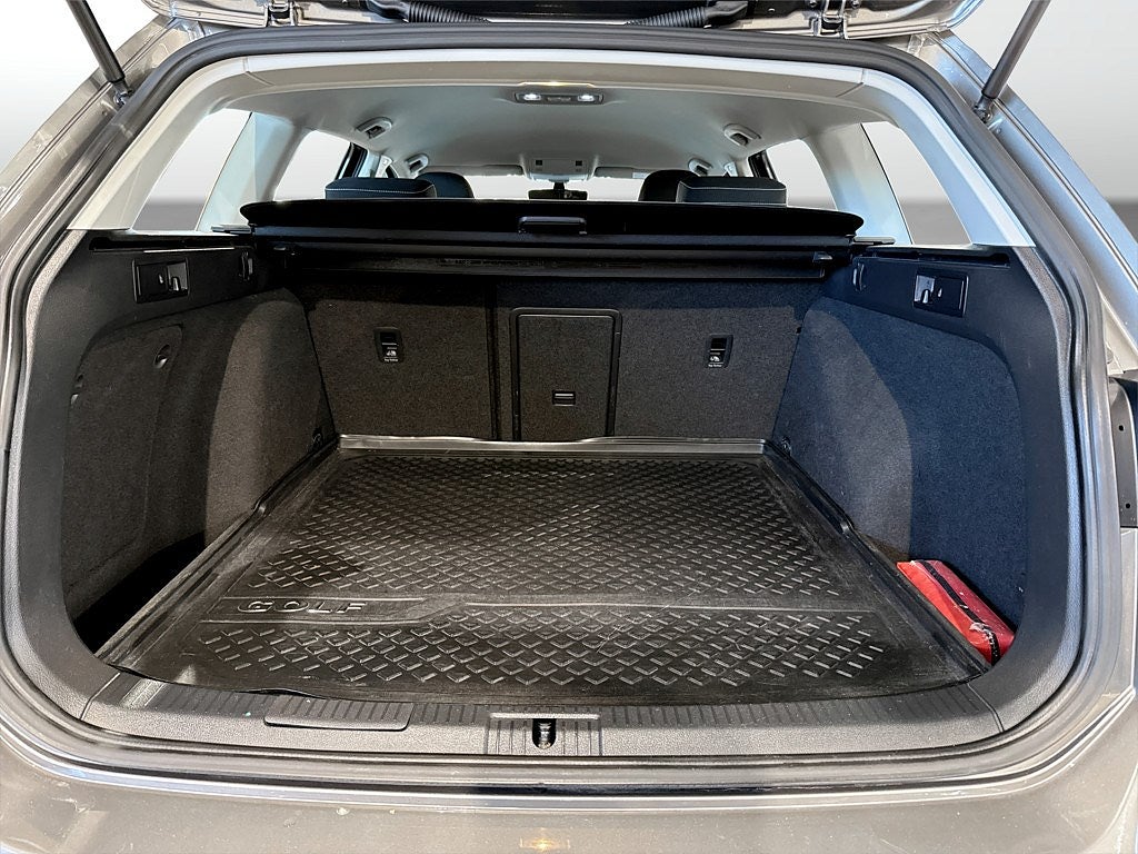 Bild på Volkswagen Golf Alltrack 2.0 TDI 4Motion 184hk Aut AWD - B-KAMERA, CARPLAY