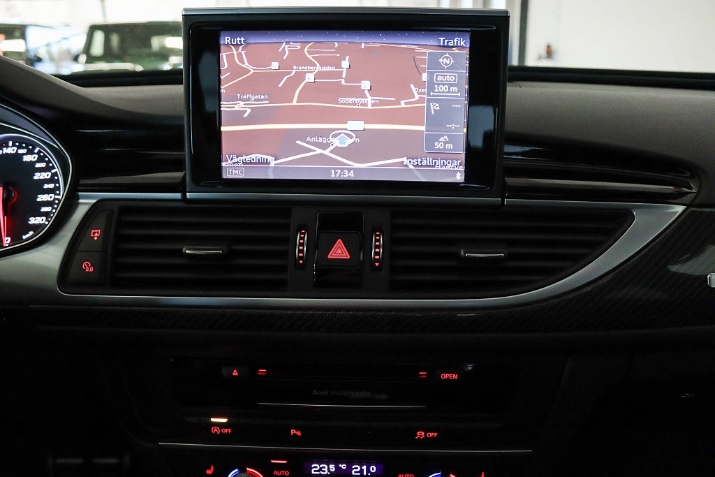 Audi RS6 Avant 4.0 TFSI V8 Facelift Pano Milltek Bose Carbon