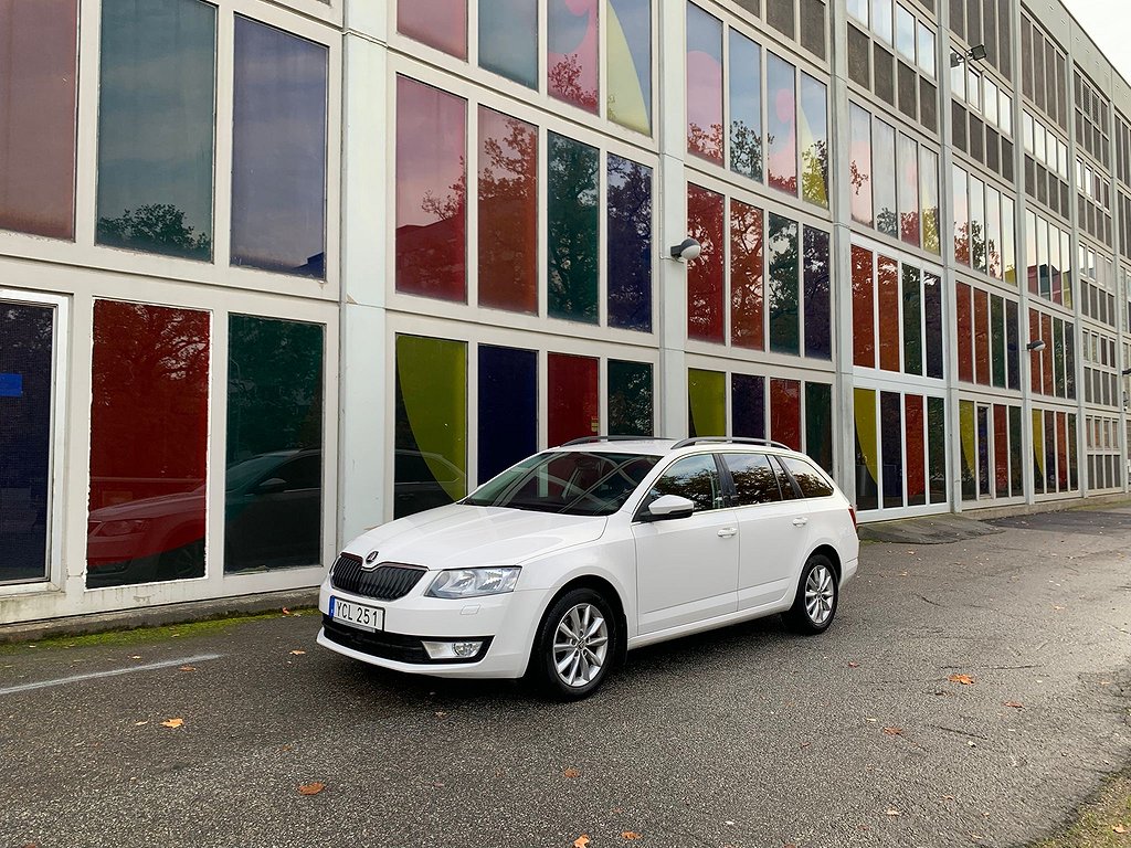 Skoda Octavia Kombi 1.2 TSI AUTOMAT RÄNTEFRITT Euro 6 Ambition 