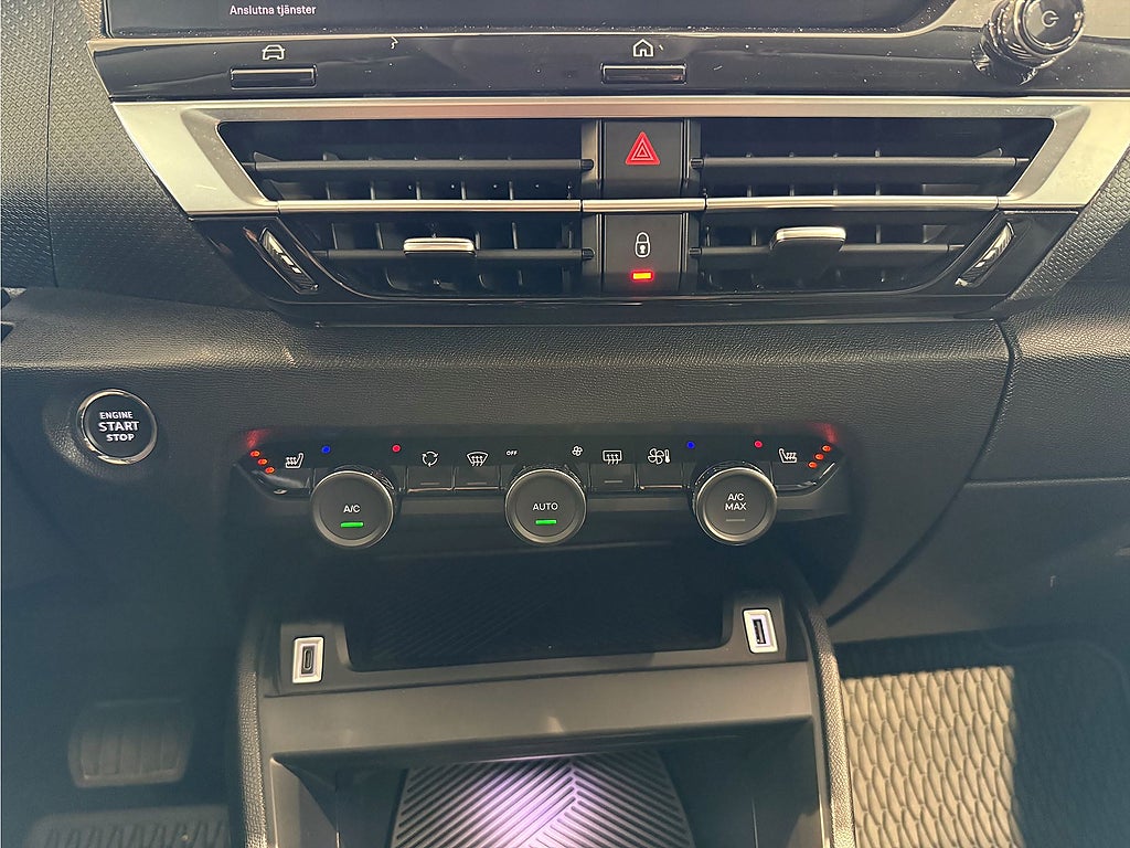 Bild på Citroën C4 Shine PureTech 130hk Aut - DEMO