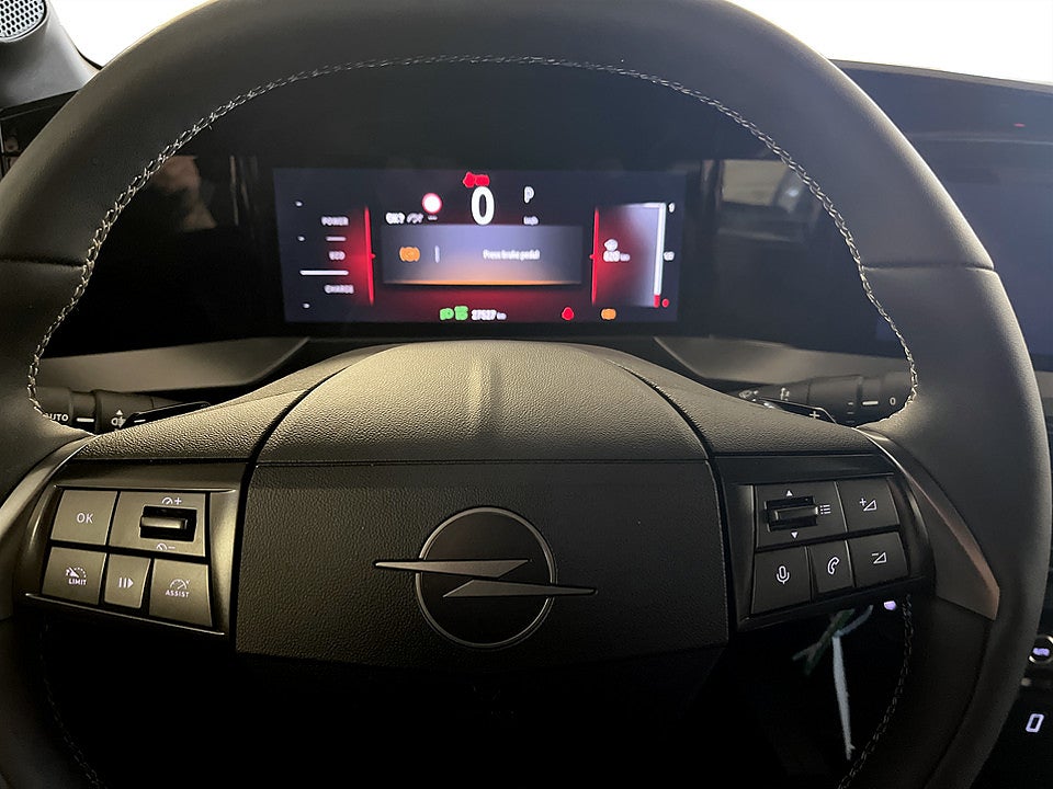 Bild på Opel Mokka GS Hybrid 1.2 Turbo 145hk Aut B-KAMERA CARPLAY