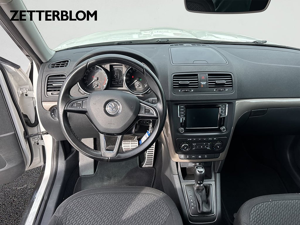 SUV Skoda Yeti 10 av 17