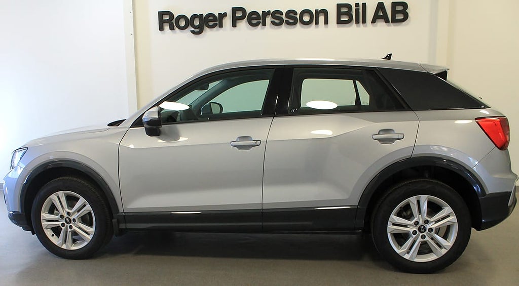 Audi Q2 2024 - miniatyr 2