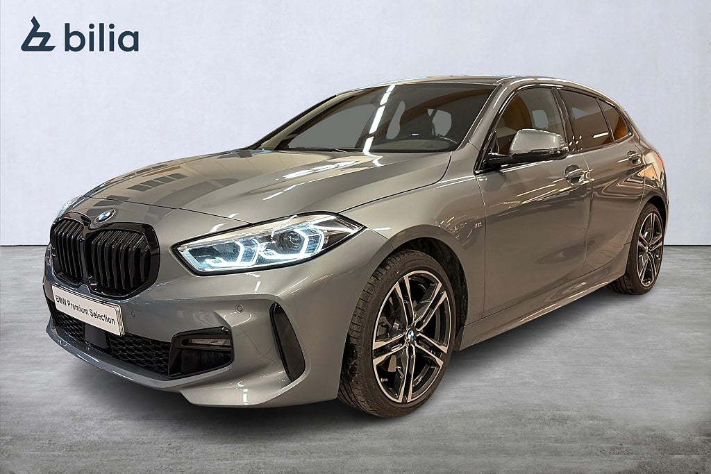 BMW 118I M Sport HiFi 18" Rattvärme Farthållare Komfortöppning