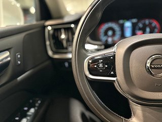 Volvo V60 D3 Momentum Dvärm Rattvärme Elbaklucka Psens SoV