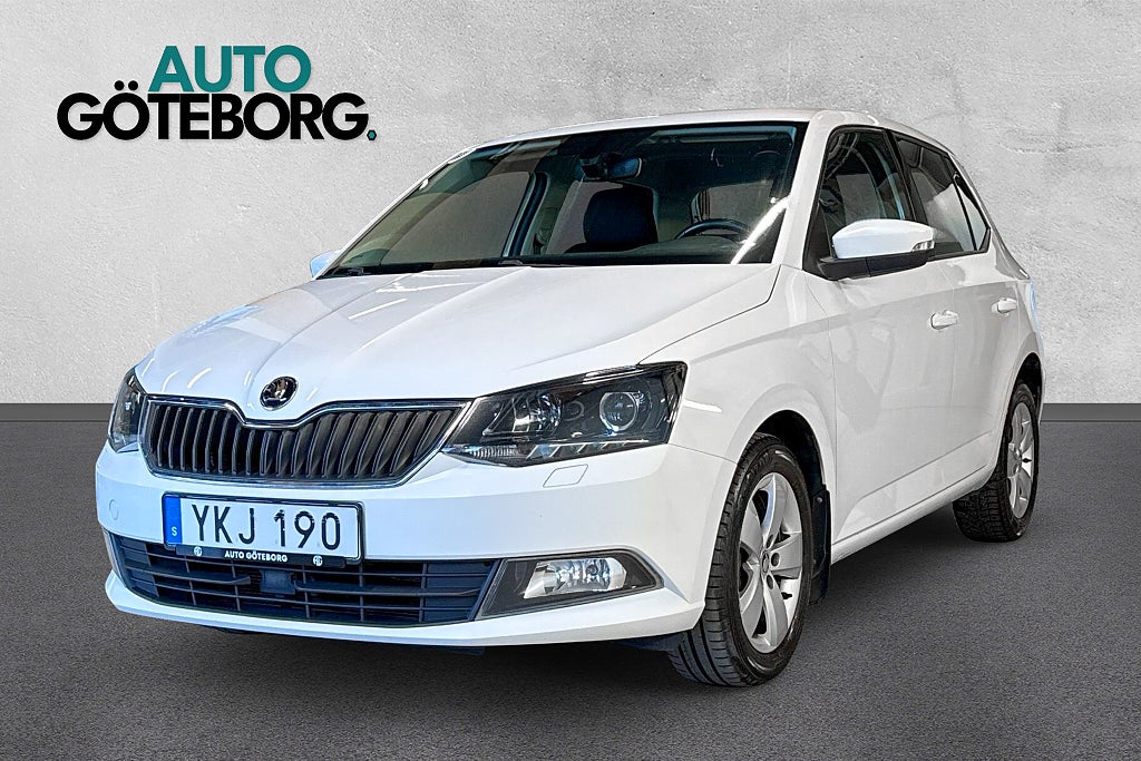 Skoda Fabia 1.4 TDI Style 2-Ägare Välservad P-Sensor CarPlay