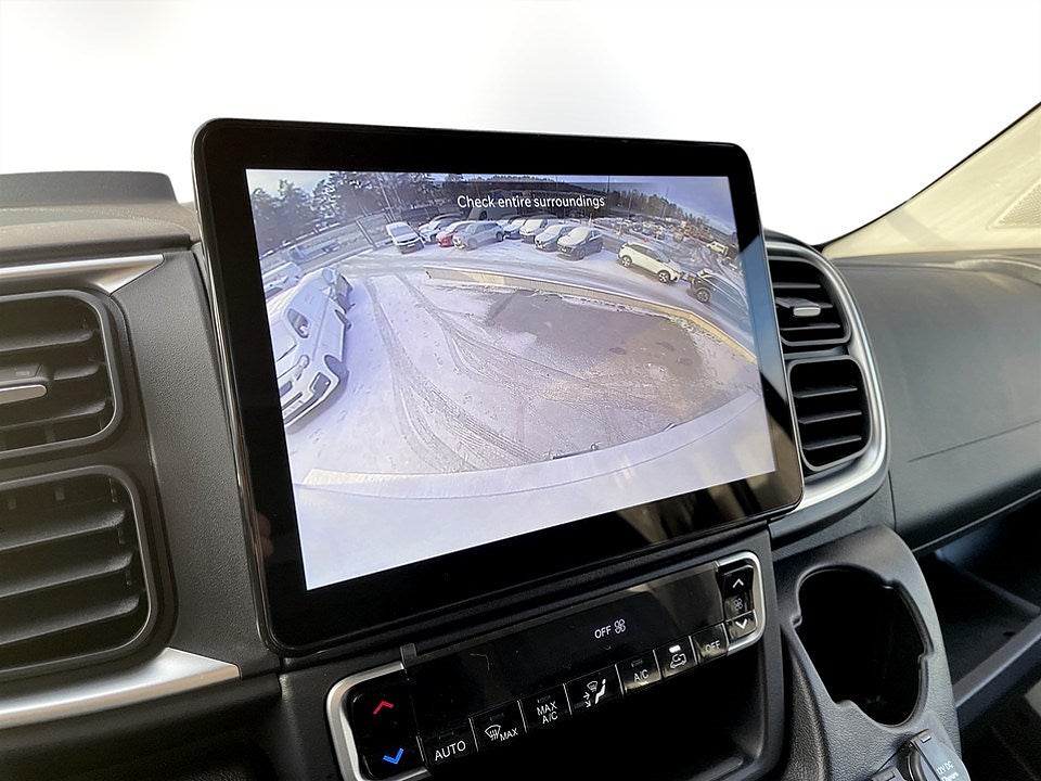 Bild på Peugeot Boxer Volymskåp BG-Lyft 180hk Aut - OMGÅENDE LEVERANS!