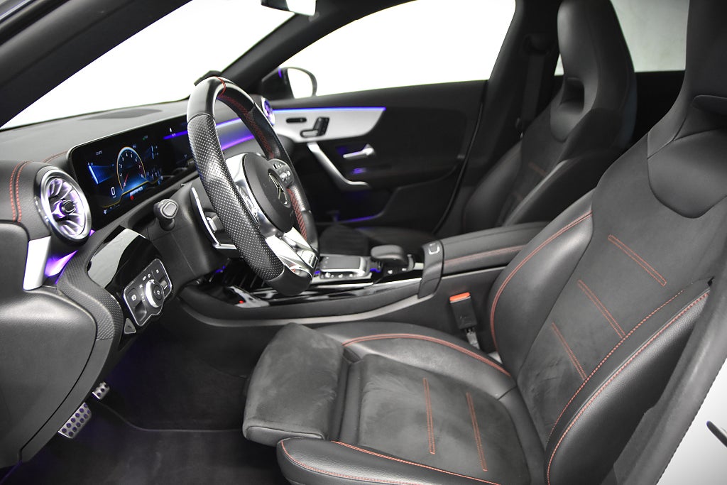 Mercedes-Benz CLA35 2022 - miniatyr 10