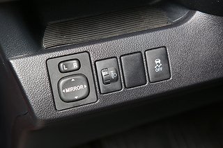 Halvkombi Toyota Verso-S 12 av 23