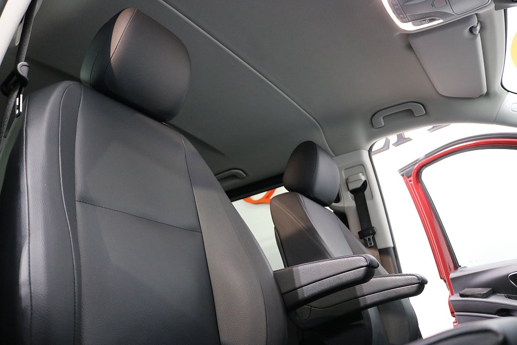 Mercedes-Benz Vito 124 2025 - miniatyr 15