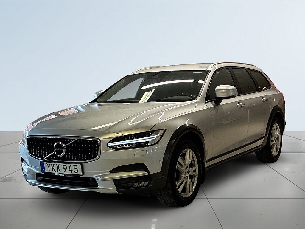 Volvo V90 Cross Country D4 AWD Pro Mvärme Dvärme Dragkrok Backkamera S&V-däck