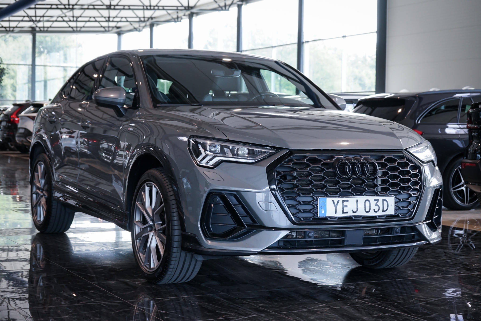 Audi Q3 2023, kuva 2/68
