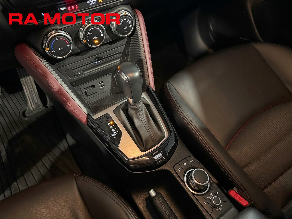 Mazda CX-3 2.0 SKYACTIV-G AWD Optimum Skinn Kamera Navi Bose HUD 2016