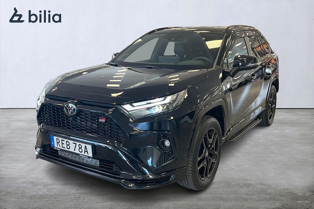 Toyota RAV4 Plug-in Hybrid RAV4 Plug-in Hybrid – GR Sport...