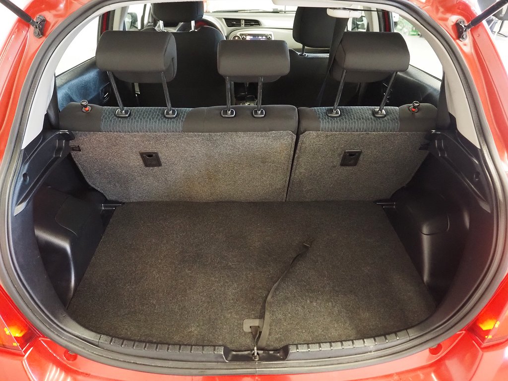 Toyota Yaris Dual VVT-i Multidrive S Active M-Värm B-Kam 2011