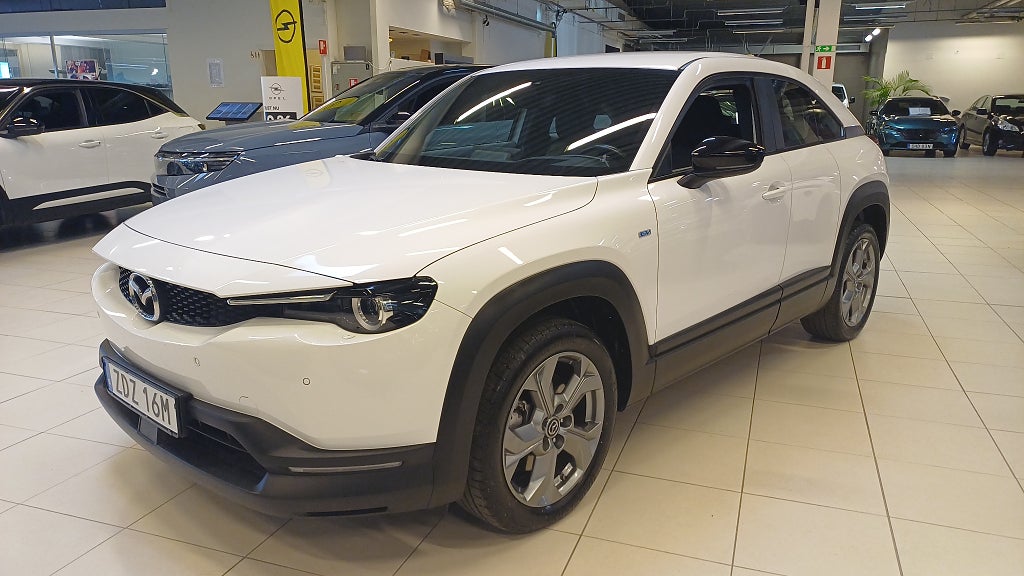 Mazda MX-30 e-Skyactiv EV  Exclusive-line Release 3499 kr / mån