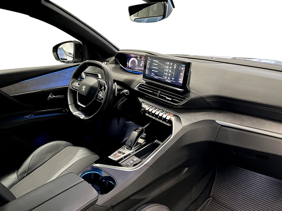 Bild på Peugeot 3008 GT 1.2 PT 130hk Aut B-KAMERA CARPLAY