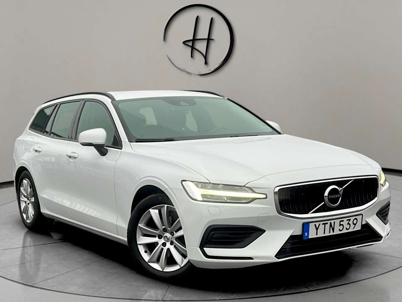 Volvo V60 D4 Geartronic Momentum Euro 6 2019, bild 4/10