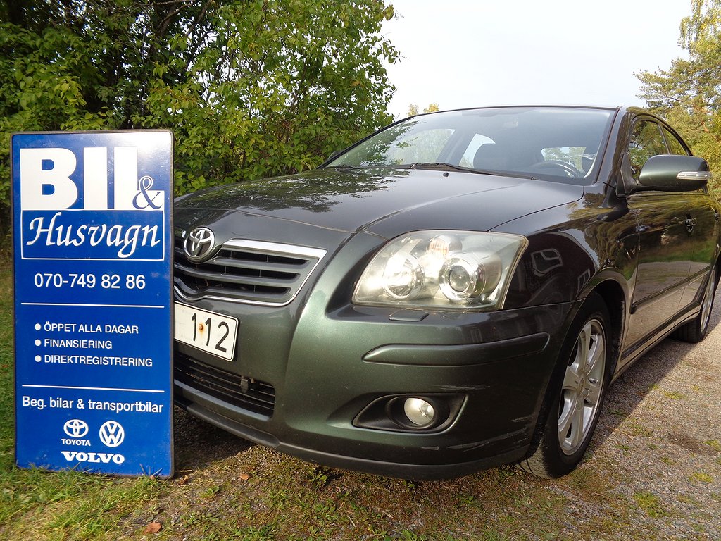 Toyota Avensis LB 2.0 VVT-i FÅ ÄG/NYSERV/MV/VÄLV/FINANS/INBYTEN