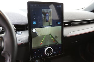 SUV Ford Mustang Mach-E 14 av 22