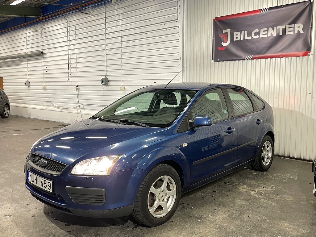 Ford Focus 1.8 125HK|FLEXFUEL|5DR|9100MIL|EN ÄGARE|S-V HJUL|TOPP SKICK