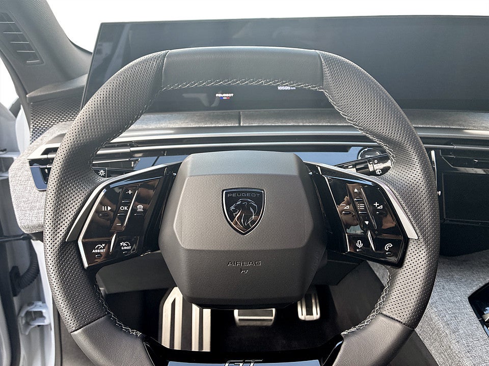 Bild på Peugeot 5008 GT Hybrid 145hk Aut 7-SITS B-KAMERA CARPLAY
