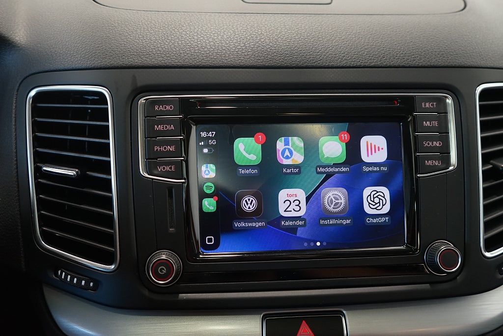 Volkswagen Sharan 7-seater 2.0 TDI Base Panorama Carplay 150hk