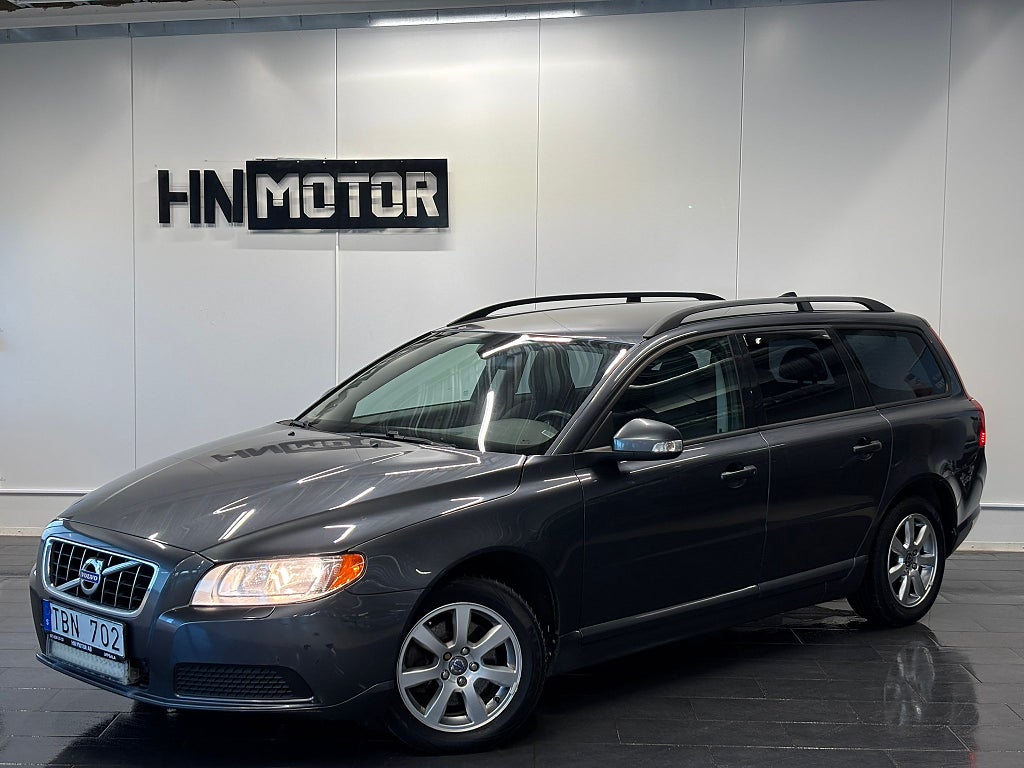 Volvo V70 D3 Geartronic Kinetic |Värmare|DRAG|NyServ|NyBess|
