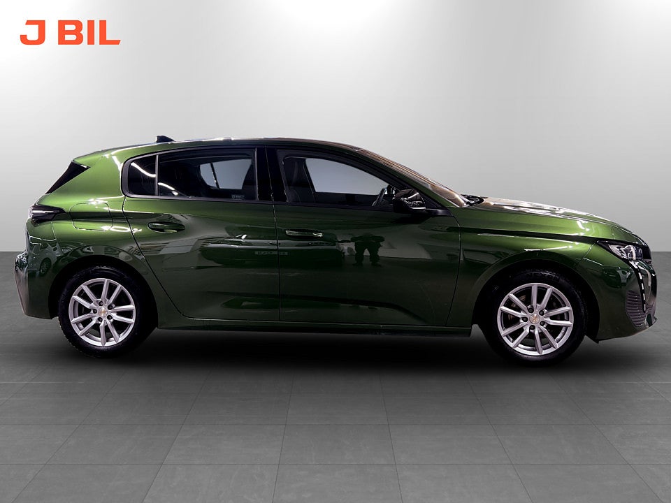 Bild på Peugeot 308 5D Active 1.2 PT 130hk CARPLAY BACKSENSORER