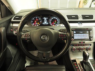 Kombi Volkswagen Passat 12 av 25