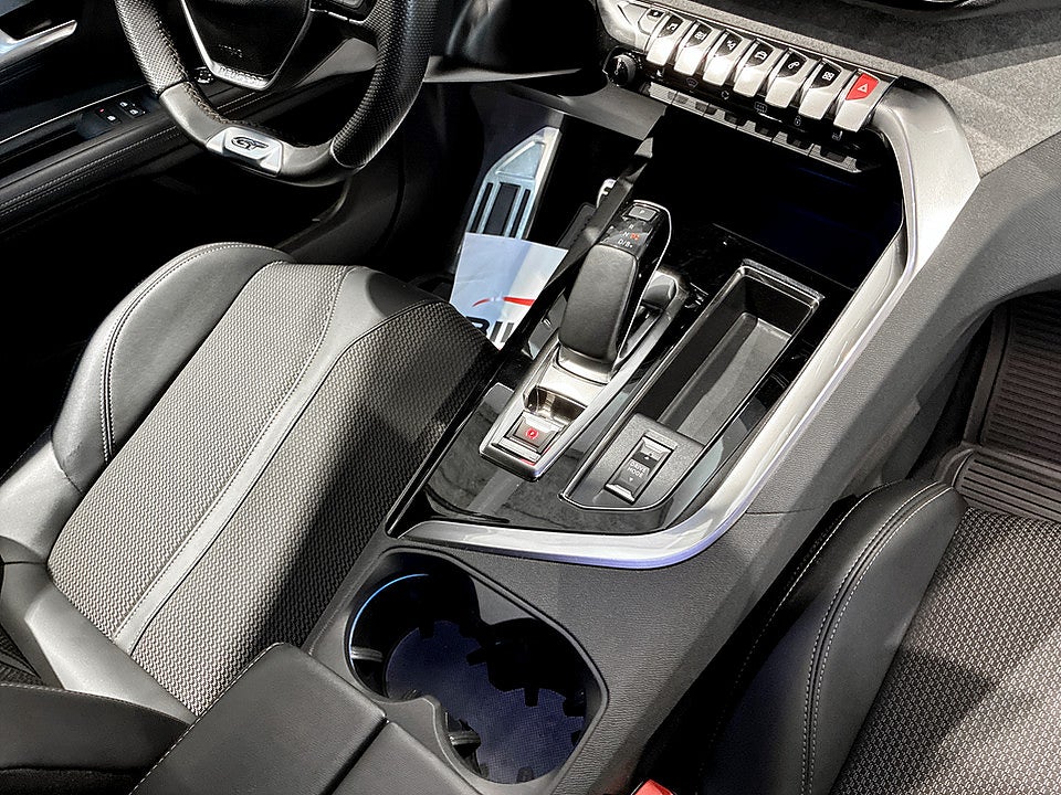 Bild på Peugeot 3008 GT PHEV 225hk Aut B-KAMERA NAVI