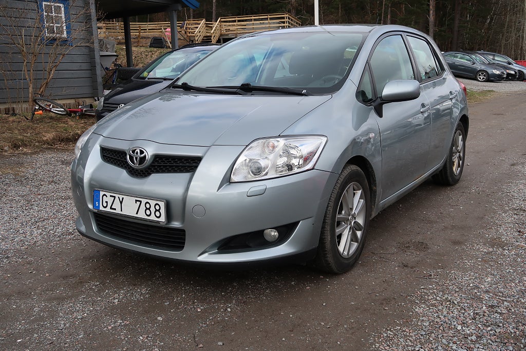 Toyota Auris 5-dörrar 1.6 Dual VVT-i Euro 4