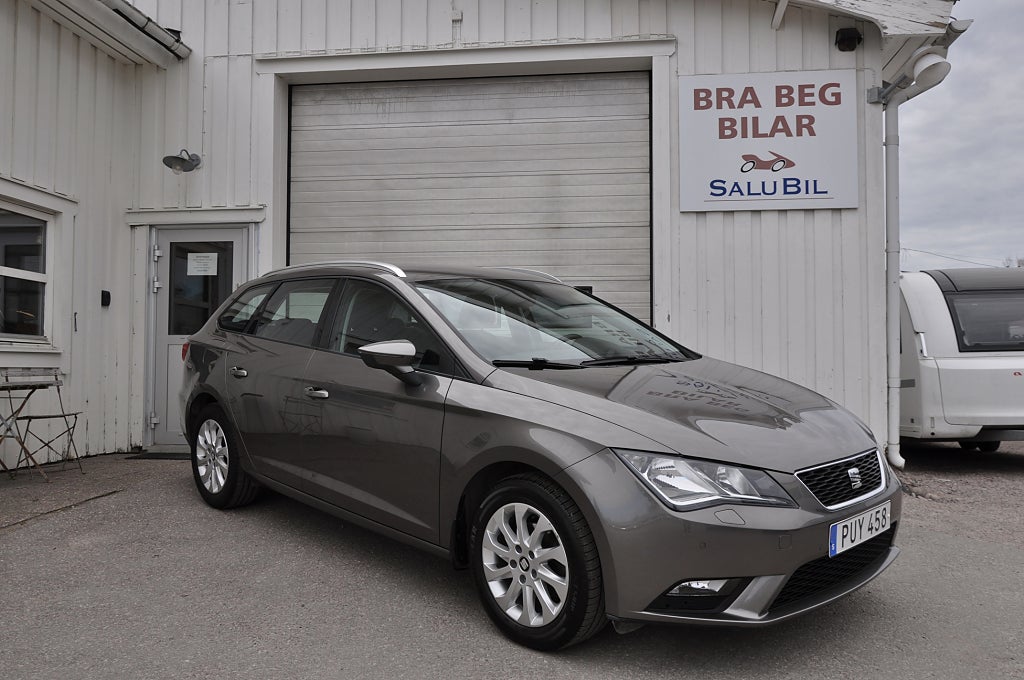 Seat Leon ST 1.2 TSI Aut Style 110hk Backkamera Motorvärmare