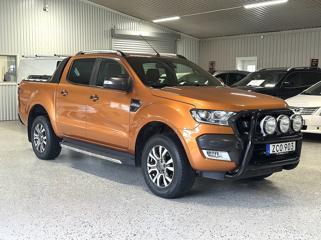 Ford ranger Dubbelhytt 3.2 TDCi 4x4 Wildtrack Nyservad / Fint skick